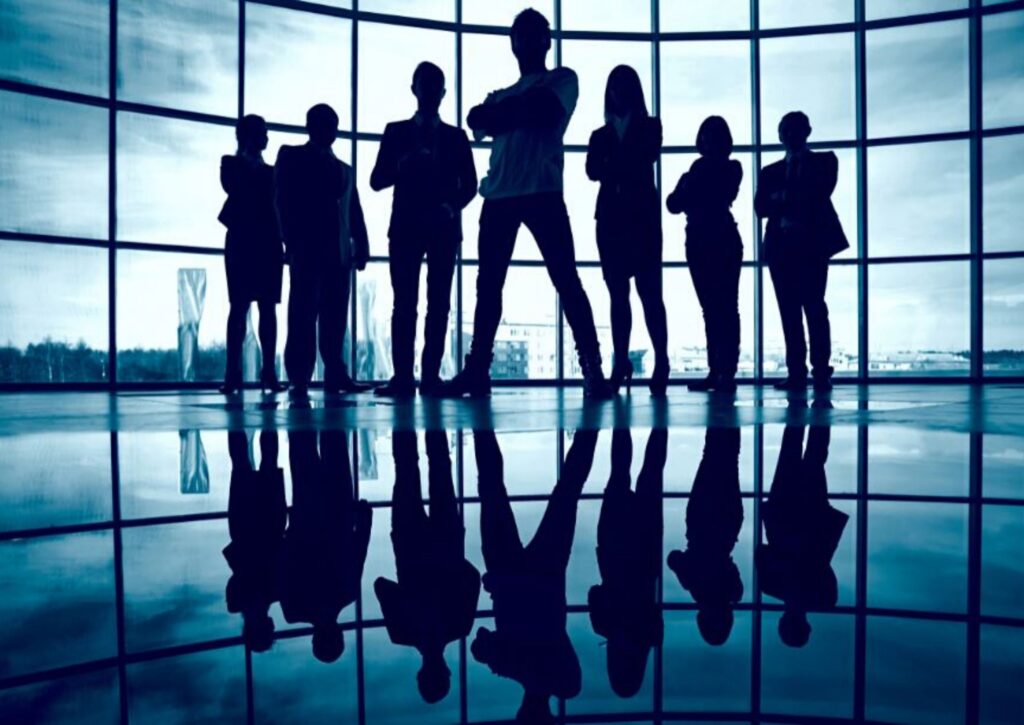 Entenda como o formato de SQUAD para organizar times ajuda uma empresa a entregar mais