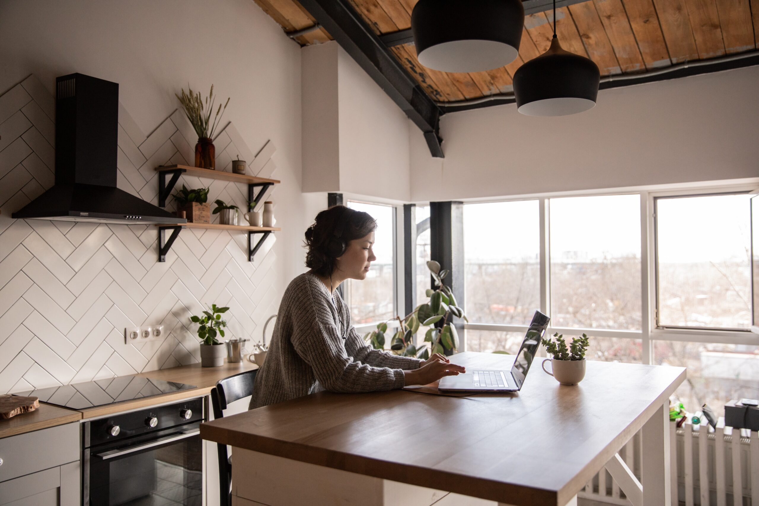 5 dicas para aderir o trabalho híbrido com sucesso